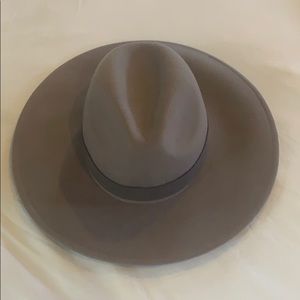 Free People Hat: Beaumont suede band felt